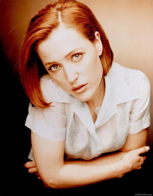 Gillian Anderson
