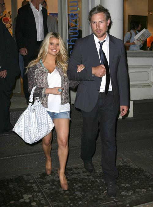 Jessica Simpson out with boyfriend in New York on May 21, 2011 