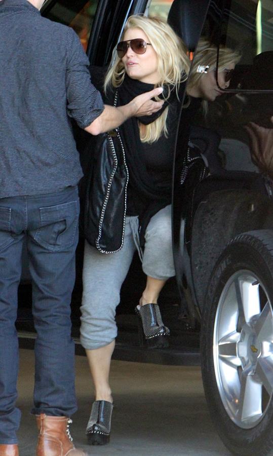 Jessica Simpson leaving photo shoot in Hollywood on January 24, 2011