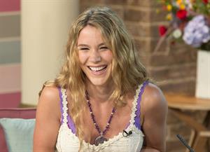 Joss Stone - This Morning Show in London (July 25, 2012)
