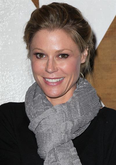 Julie Bowen - Opening night of 'Ghost Town' in Venice, CA (Jul 15, 2012)