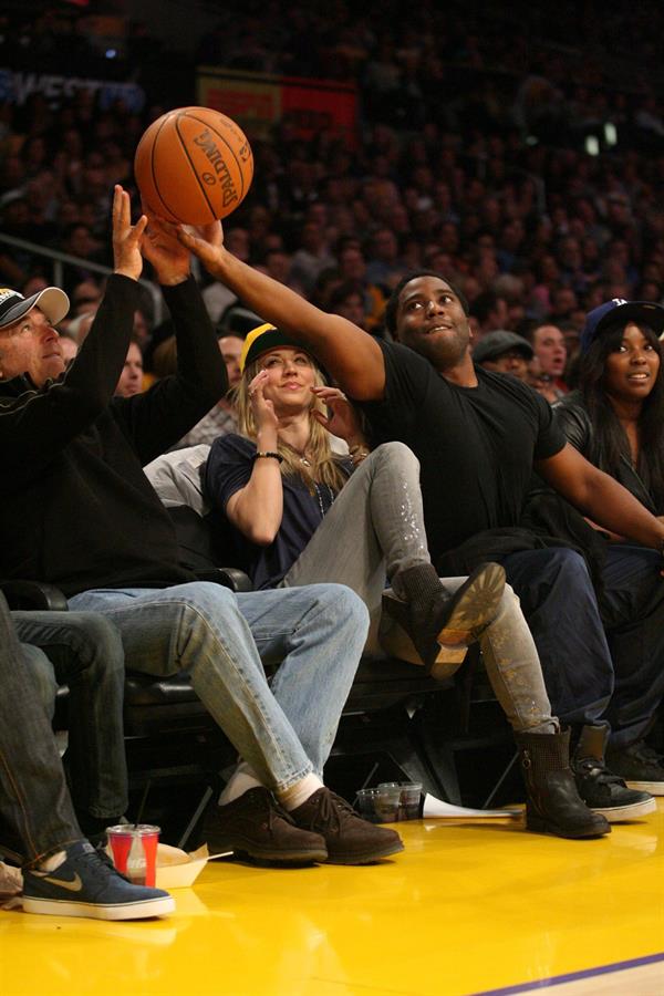 Kaley Cuoco attending a Los Angeles Lakers vs New York Knicks basketball game in LA on December 29, 2011