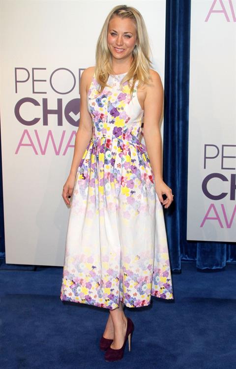 Kaley Cuoco People's Choice Awards 2013 Nomination Announcements (November 15, 2012) 