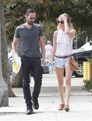 Kate Bosworth out shopping in Los Angeles October 3, 2012 