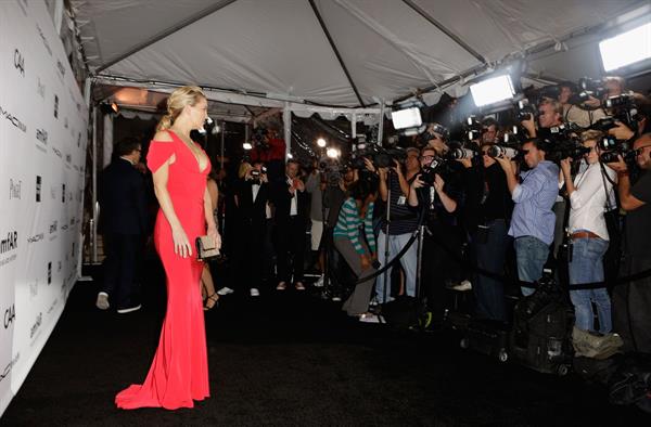 Kate Hudson amfAR's Inspiration Gala in Hollywood 10/11/12 