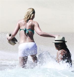 Katherine Heigl Bikini Pictures Katherine Heigl On vacation in Los Cabos, Mexico - April 7, 2013