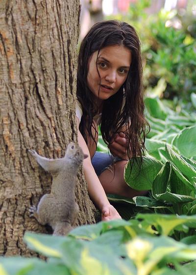 Katie Holmes Films  Mania Days  in Washington Square Park (May 21, 2013) 