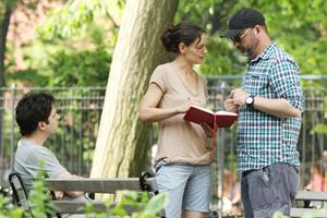 Katie Holmes Pictures Katie Holmes Films  Mania Days  in Washington Square Park (May 21, 2013)