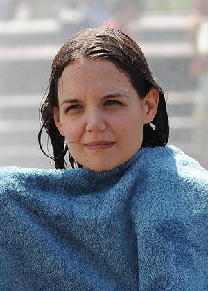Katie Holmes Pictures Katie Holmes Films  Mania Days  in Washington Square Park (May 21, 2013)