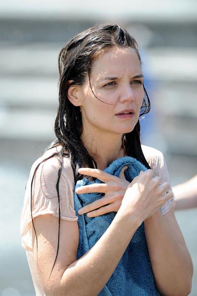Katie Holmes Films  Mania Days  in Washington Square Park (May 21, 2013) 