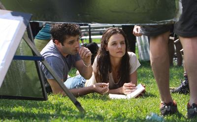 Katie Holmes Films  Mania Days  in Washington Square Park (May 21, 2013) 