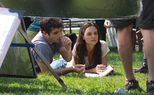 Katie Holmes Films  Mania Days  in Washington Square Park (May 21, 2013) 