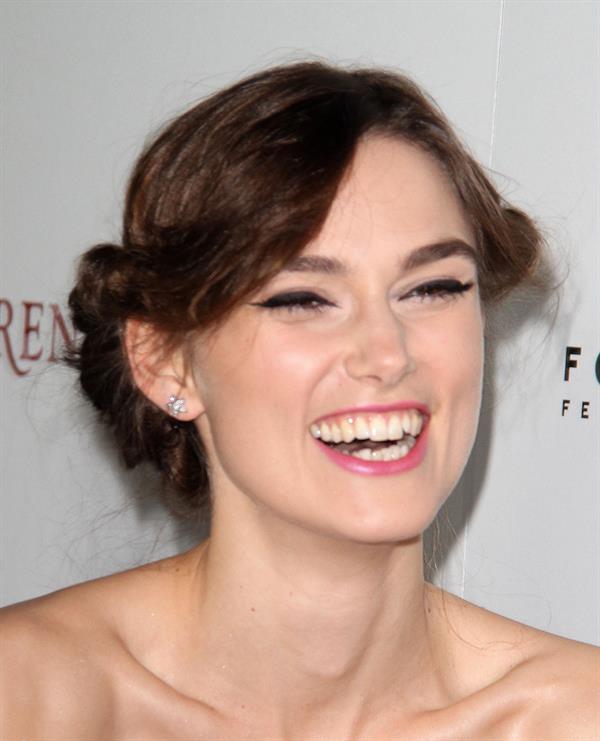 Keira Knightley 'Anna Karenina' premiere in Los Angeles 11/14/12 