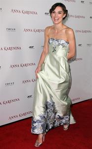 Keira Knightley 'Anna Karenina' premiere in Los Angeles 11/14/12 