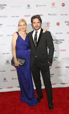 Kelly Rutherford 40th Annual International Emmy Awards (Nov 19, 2012) 