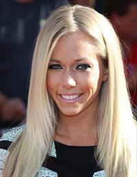 Kendra Wilkinson  Planes  Los Angeles Premiere -- Hollywood, Aug. 5, 2013 