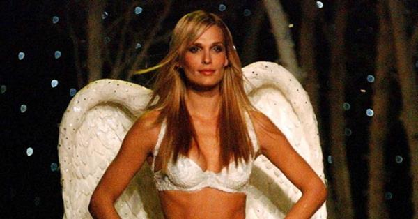 Molly Sims in lingerie