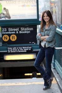 Kristin Kreuk Filming  Beauty & The Beast  in New York City - Sep. 16, 2013 
