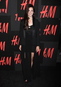 Lana Del Rey H&M concert NYC 9/19/12 