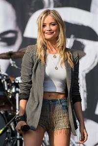 Laura Whitmore Yahoo! Wireless Festival - Day 2 - London, July 13, 2013 