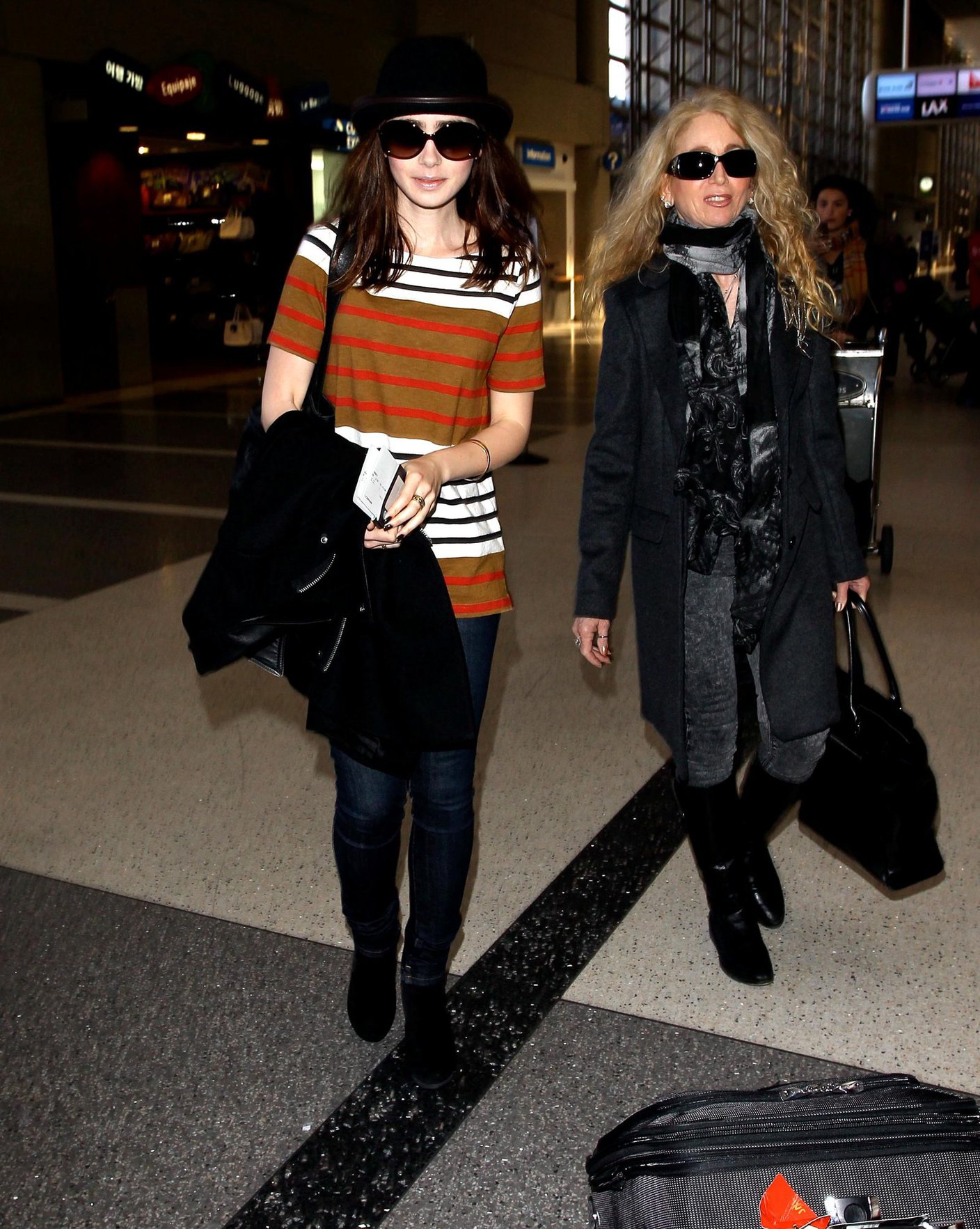 Lily Collins LAX airport in Los Angeles, March 4, 2013 