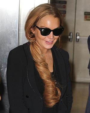 Lindsay Lohan - Los Angeles International Airport (10.04.2013) 