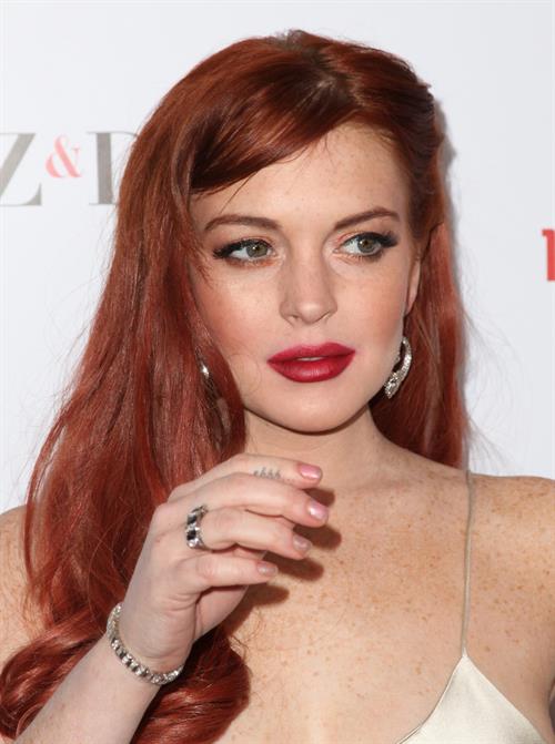 Lindsay Lohan  Liz & Dick  Los Angeles Premiere (November 20, 2012) 