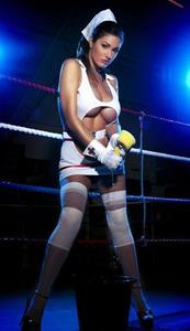 Lucy Pinder in lingerie