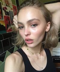Lily-Rose Depp taking a selfie