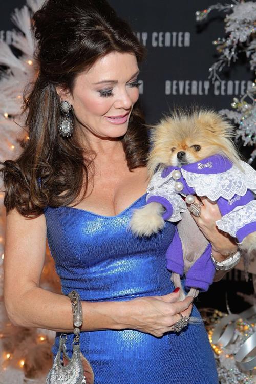 Lisa Vanderpump Beverly Center's Holiday Pet Portraits Debut (November 14, 2013) 