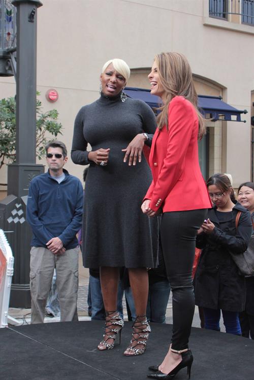 Maria Menounos Set of Extra at The Grove in LA - November 8, 2012