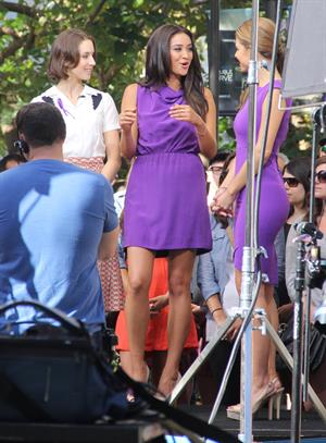 Maria Menounos on the set of Extra at The Grove in LA 10/19/12 