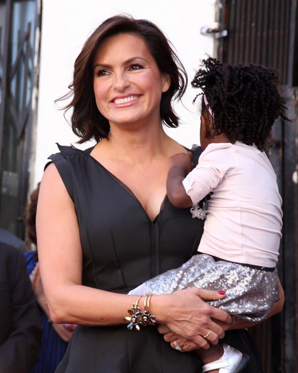 Mariska Hargitay Honored With Star On The Hollywood Walk Of Fame - Hollywood, Nov. 8, 2013 