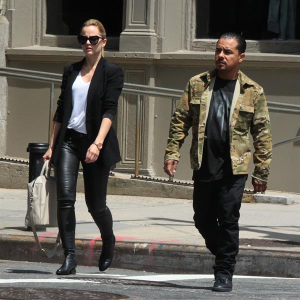 Mena Suvari - Spotted in tight leather pants in New York City on May 16, 2013