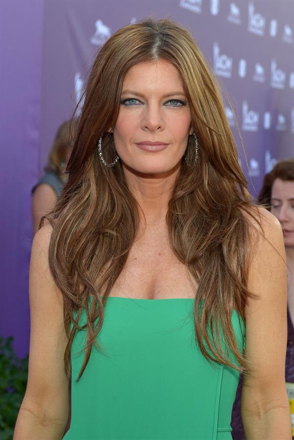 Michelle Stafford 48th Annual Academy Of Country Music Awards (April 7, 2013) 