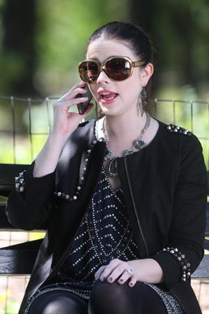 Michelle Trachtenberg on the Set of Gossip Girl in Central Park - September 24, 2012 