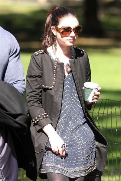 Michelle Trachtenberg on the Set of Gossip Girl in Central Park - September 24, 2012 