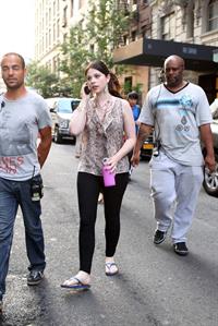 Michelle Trachtenberg - On the set of  Gossip Girl  in New York City - August 10, 2012