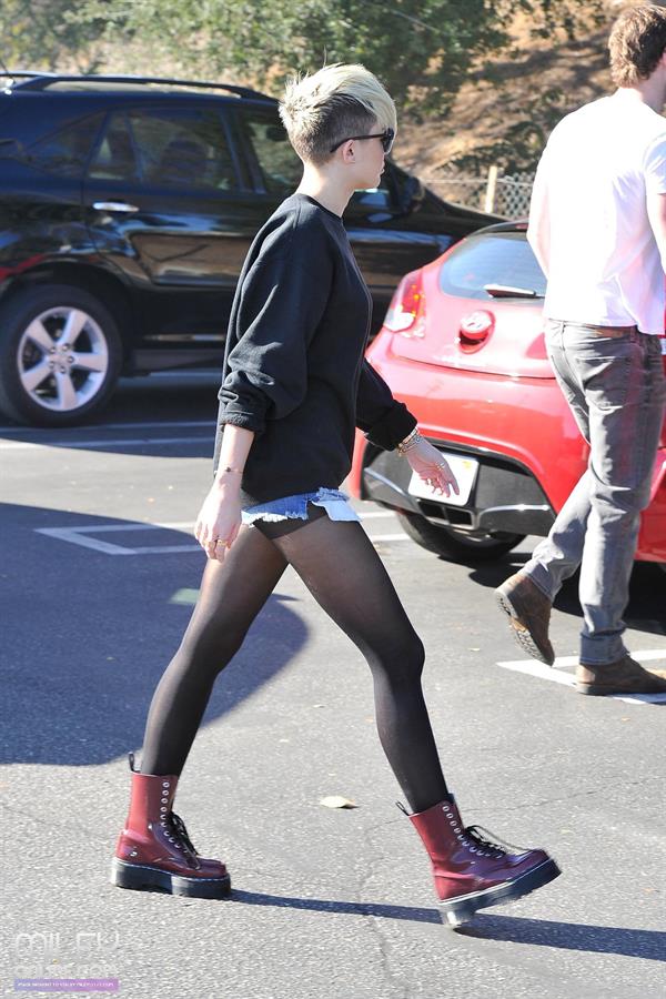 Miley Cyrus out and about in LA 11/11/12