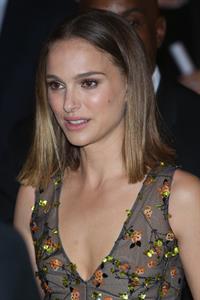 Natalie Portman  Thor: The Dark World  Premiere in Paris 10/23/2013 