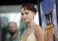 Natalie Portman – “Garden State” LA Premiere 7/14/04  