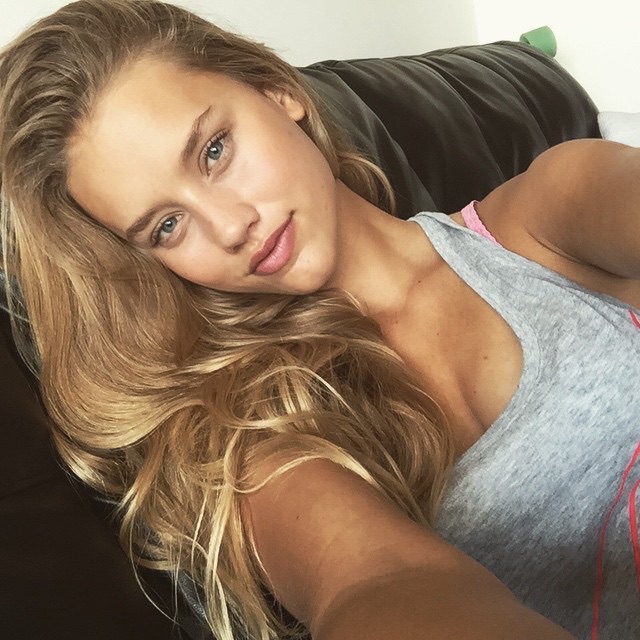 Chase Carter taking a selfie