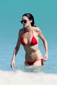 Nicole Trunfio bikini candids in Miami Beach 11/1/12