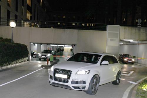 Shakira Leaving a their future home with fiance Gerard Pique in Barcelona, Spain (November 14, 2012) 