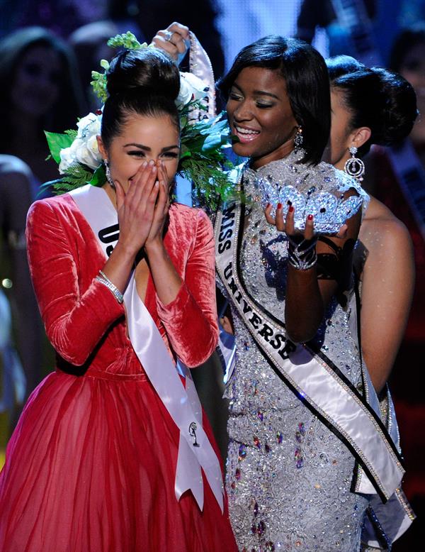 Miss USA 2012 Olivia Culpo is Miss Universe Pageant in Las Vegas (Dec 19, 2012) 