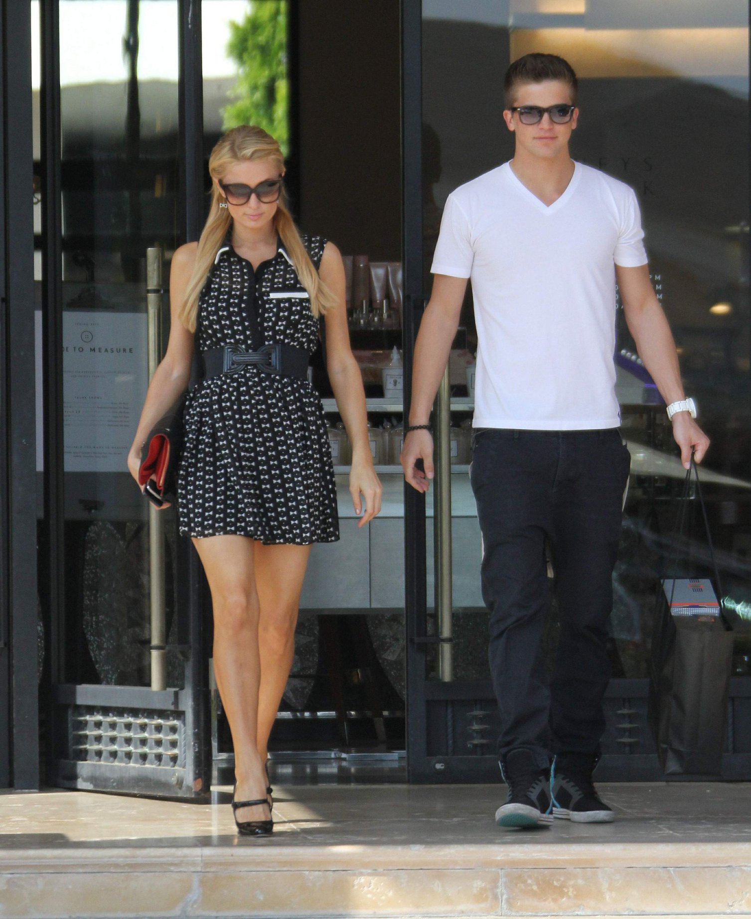 Paris Hilton Shopping at Kitson in Beverly Hills April 5, 2013 