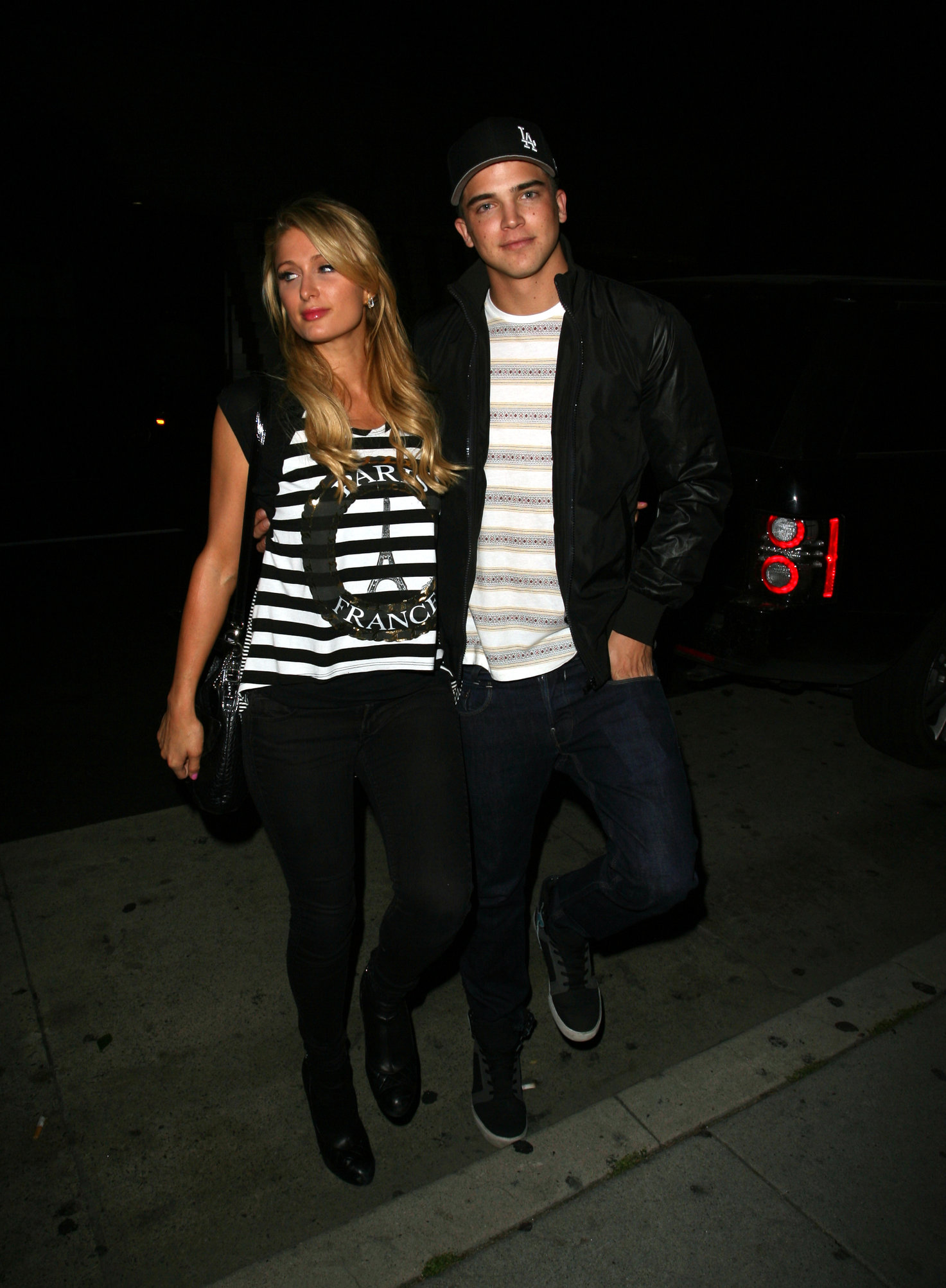 Paris Hilton night out in Los Angeles (17.04.2013) 