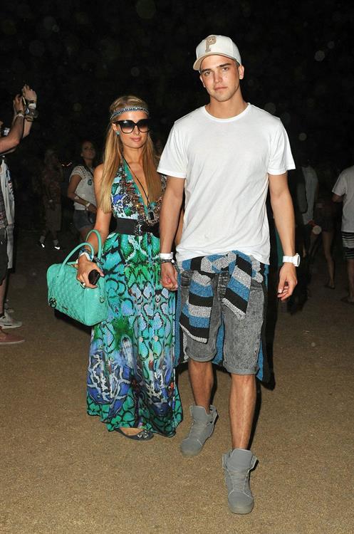 Paris Hilton Pictures Paris Hilton Coachella Valley Music and Arts Festival - Week 2 Day 1 April 2013
