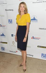 Paula Zahn 26th Annual Power Lunch For Women (November 16, 2012) 