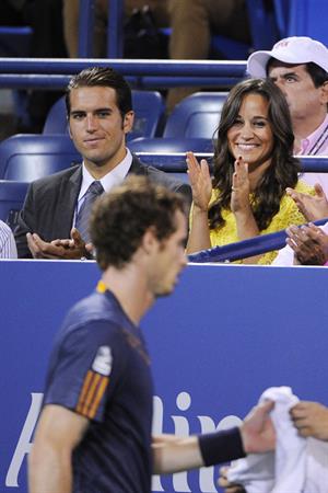 Pippa Middleton - Watching the Men's Singles Quaterfinal US Open in New York Sept 5, 2012